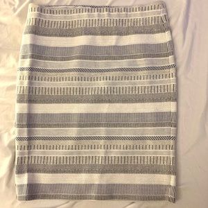 NWOT LOFT Pencil Skirt